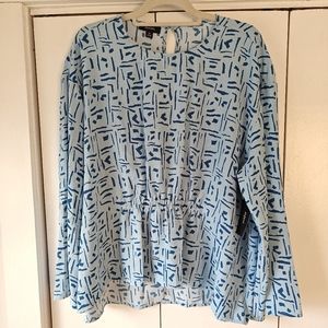 Alfani top in size 2x, new with tags